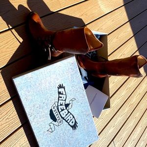 Freeboard Castle Congac calf boots